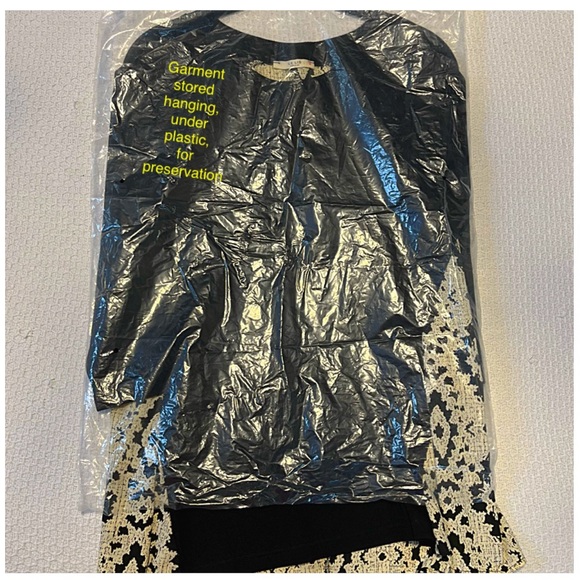 STITCH FIX LE LIS Mari M Black Pattern Mix Material 3/4 Sleeve Knit High-Low Top - Picture 8 of 11